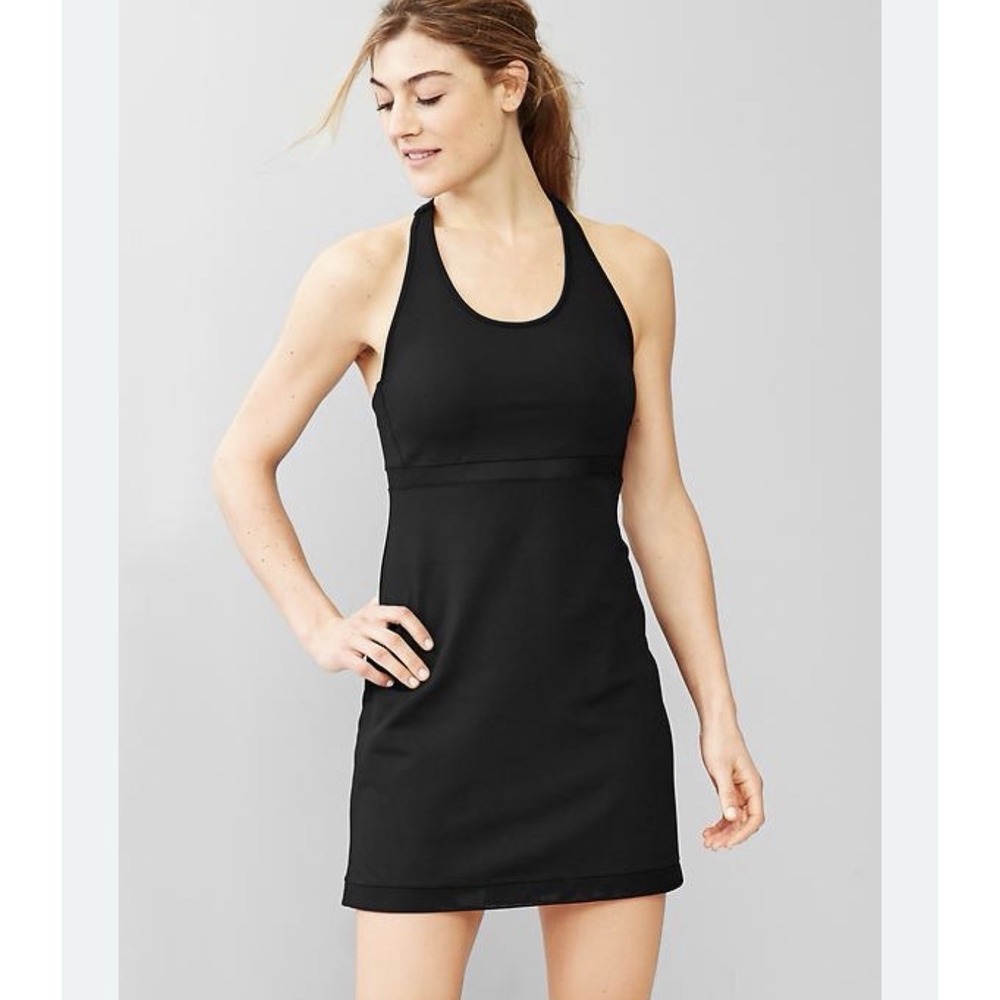 GapFit Women's Pique and Mesh Black Racerback Athletic Tennis Dress Size S NWT